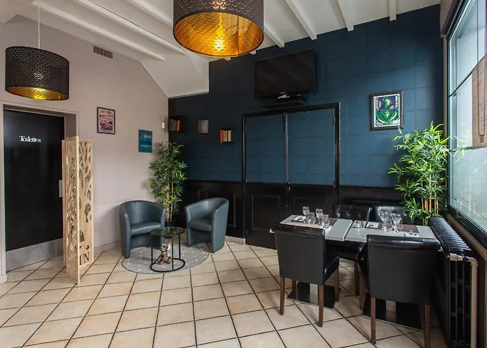 L'abbatiale Hotel 2*